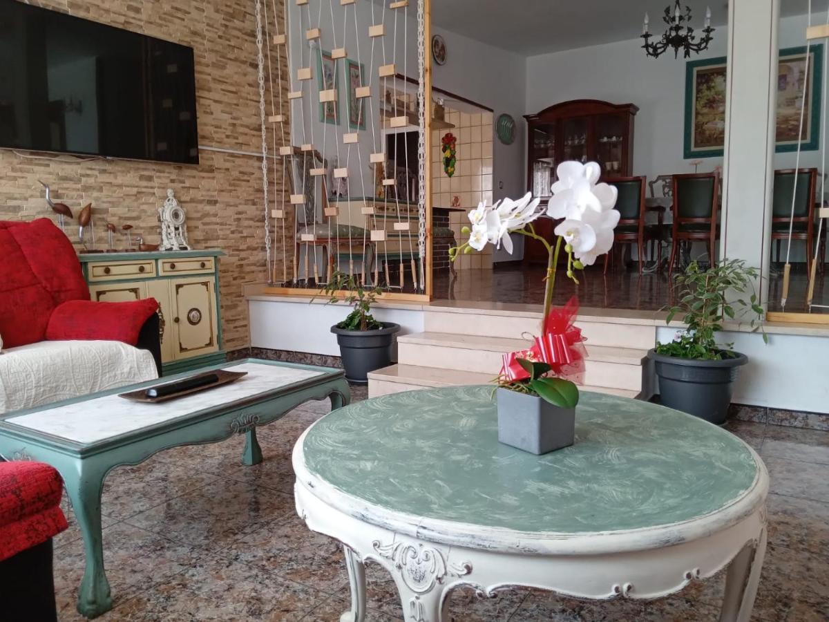 Casa Relax Villa Papiolet Bagian luar foto